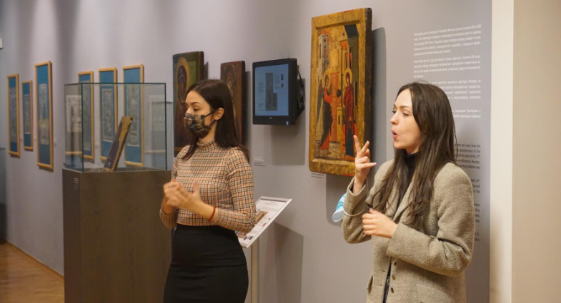 Vođenja kroz stalnu postavku Galerije Matice srpske pristupačne za gluve osobe